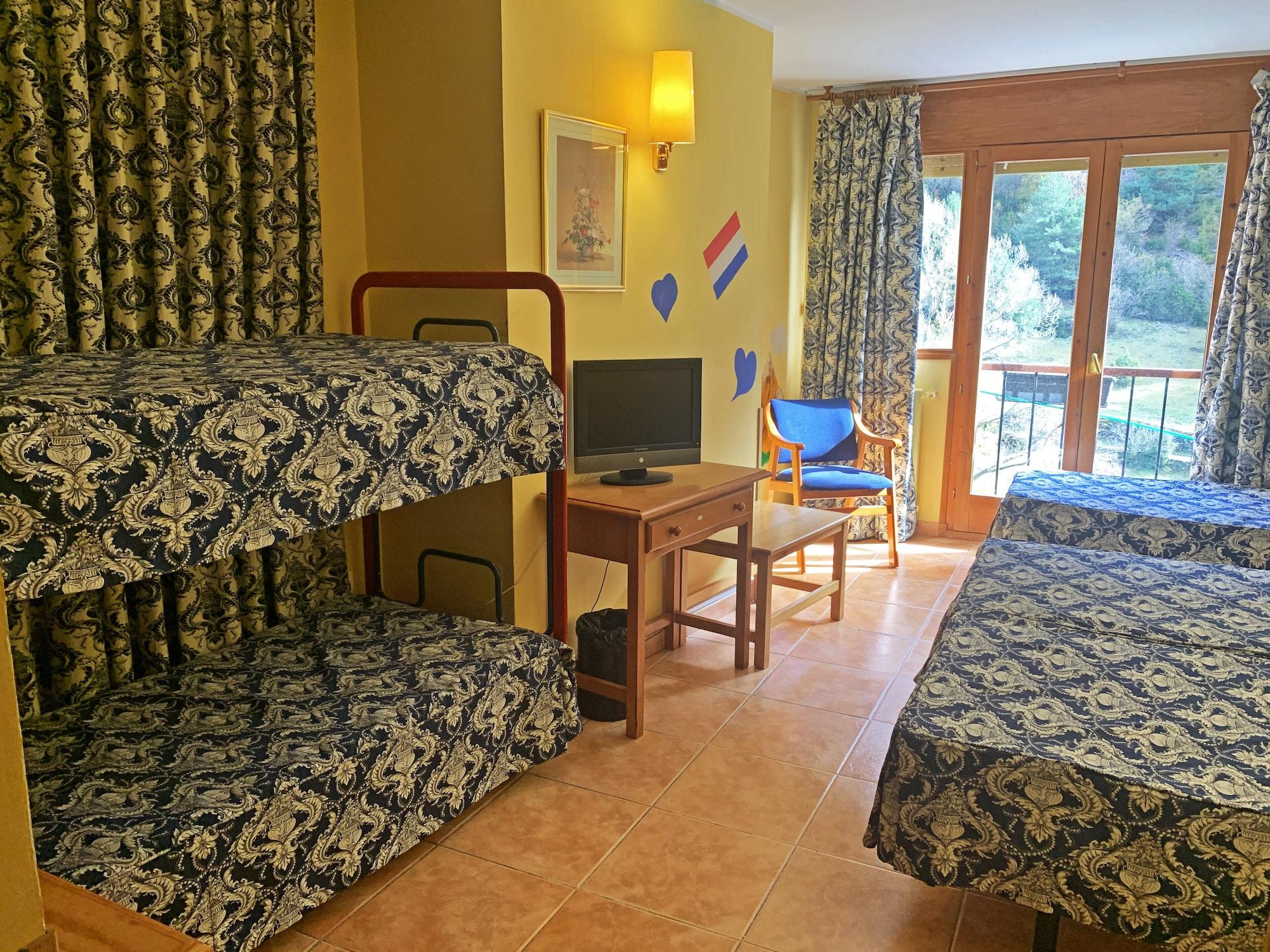 Hotel Antic La Cortinada Exterior photo