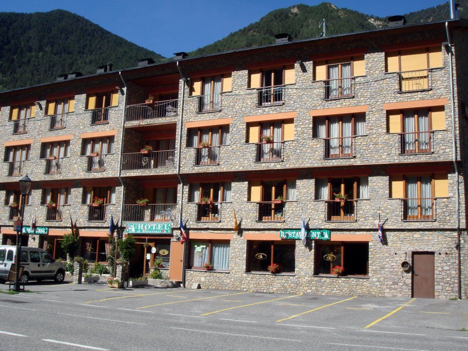 Hotel Antic La Cortinada Exterior photo